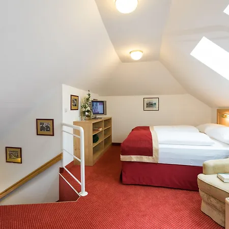 Gisela Hotel