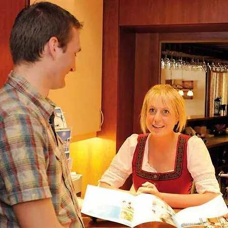 Gisela Hotel